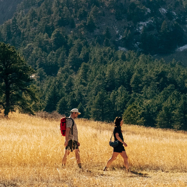 ウェア TOPO DESIGNS /  FOODIE Topo Designs: Backpacks, bags, and apparel for anywhere on your